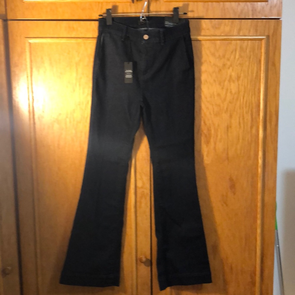 NWT Ann Taylor The Flare Denim Pant